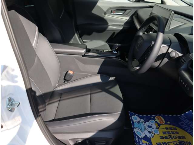 トヨタ プリウス ２．０ Ｚ R5年 (関東) 99