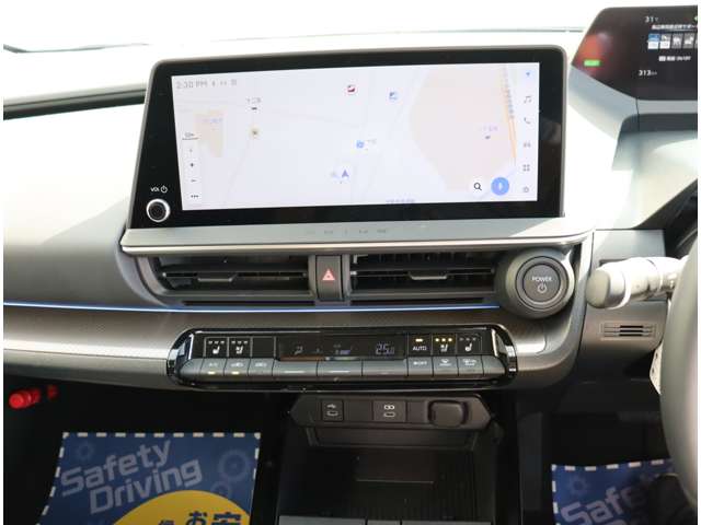 トヨタ プリウス ２．０ Ｚ R5年 (関東) 99