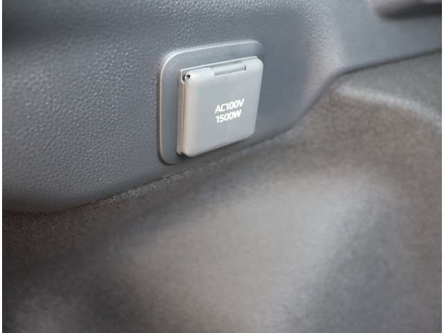 トヨタ プリウス ２．０ Ｚ R5年 (関東) 99