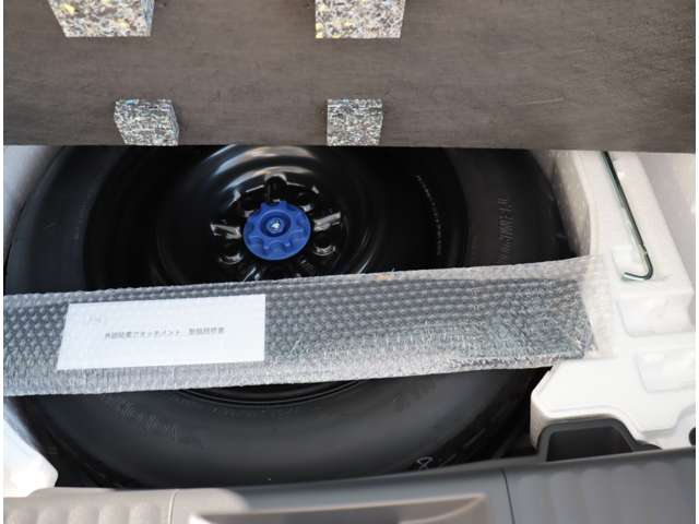 トヨタ プリウス ２．０ Ｚ R5年 (関東) 99