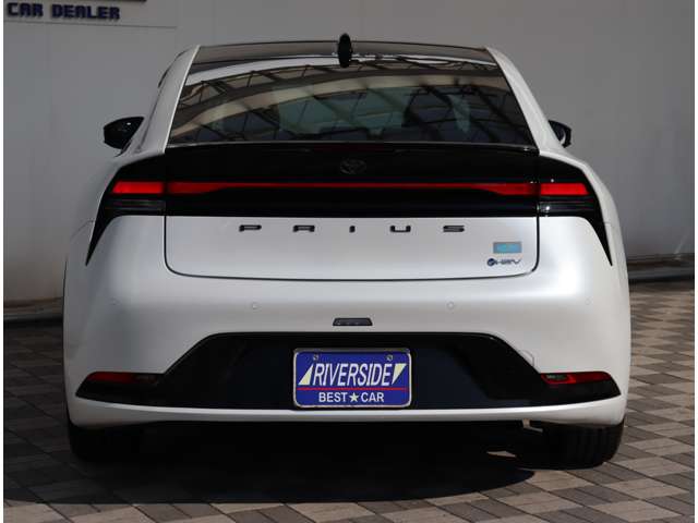 トヨタ プリウス ２．０ Ｚ R5年 (関東) 99