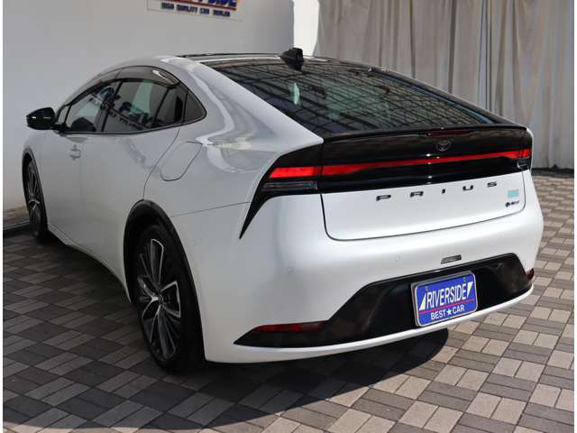 トヨタ プリウス ２．０ Ｚ R5年 (関東) 99