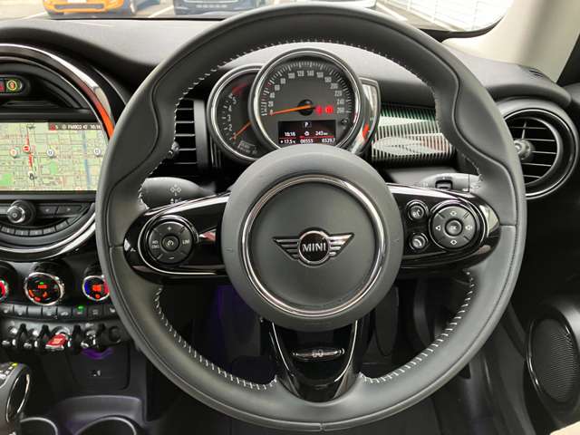 ミニ ミニ クーパーＤ ３ドア ６０イヤーズ エディション R2年 (近畿) 99