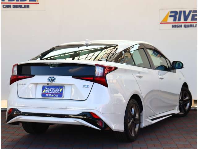 トヨタ プリウス １．８ Ｓ ツーリングセレクション R2年 (関東) 99