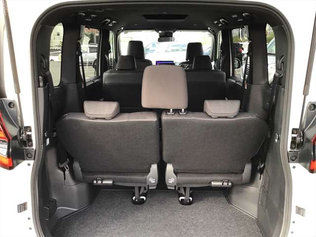 トヨタ ノア Ｓ−Ｇ R5年 (近畿) 99