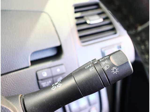 日産 セレナ ２．０ ライダー ブラックライン Ｓ－ＨＹＢＲＩＤ H26年 (関東) 99