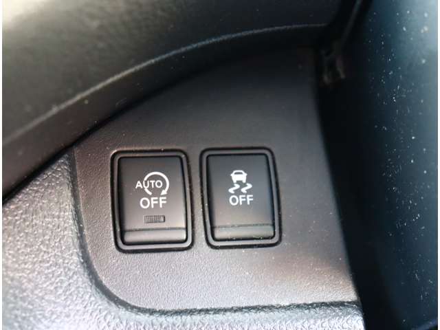 日産 セレナ ２．０ ライダー ブラックライン Ｓ－ＨＹＢＲＩＤ H26年 (関東) 99