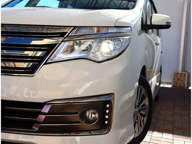 日産 セレナ ２．０ ライダー ブラックライン Ｓ－ＨＹＢＲＩＤ H26年 (関東) 99