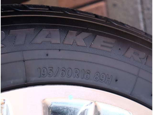 日産 セレナ ２．０ ライダー ブラックライン Ｓ－ＨＹＢＲＩＤ H26年 (関東) 99