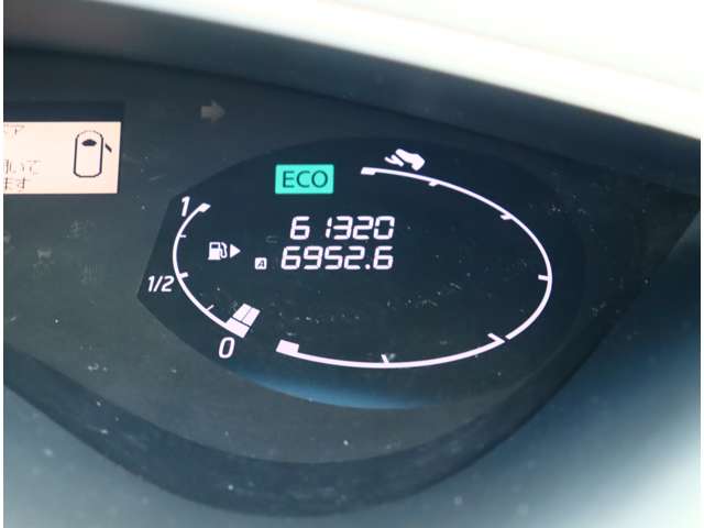 日産 セレナ ２．０ ライダー ブラックライン Ｓ－ＨＹＢＲＩＤ H26年 (関東) 99