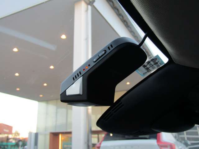 ボルボ Ｖ４０ Ｔ３　インスクリプション H29年 (関東) 99