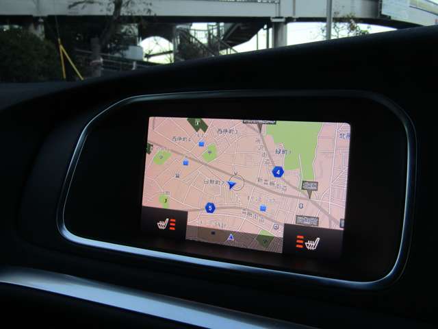 ボルボ Ｖ４０ Ｔ３　インスクリプション H29年 (関東) 99