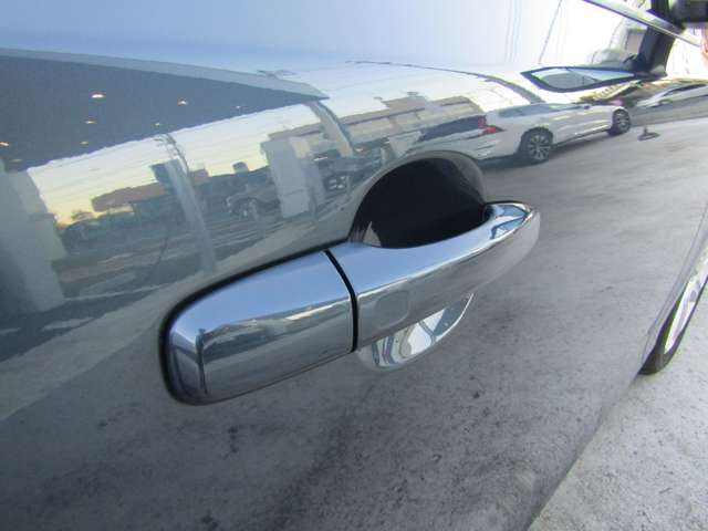 ボルボ Ｖ４０ Ｔ３　インスクリプション H29年 (関東) 99