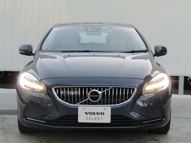 ボルボ Ｖ４０ Ｔ３　インスクリプション H29年 (関東) 99