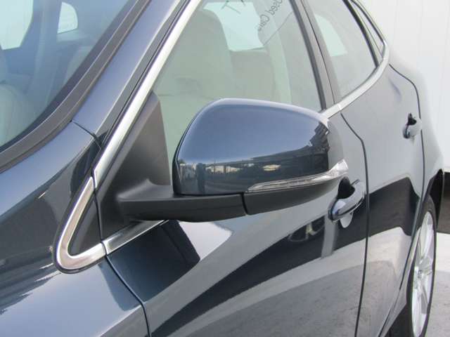 ボルボ Ｖ４０ Ｔ３　インスクリプション H29年 (関東) 99