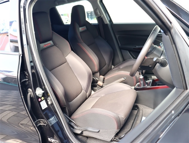 スズキ スイフト スポーツ １．４ R1年 (関東) 99