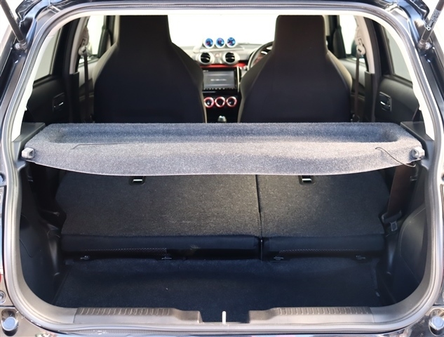 スズキ スイフト スポーツ １．４ R1年 (関東) 99