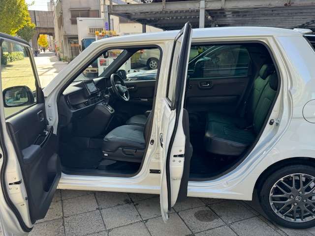 ホンダ Ｎ−ＯＮＥ ６６０ プレミアム ツアラー R4年 (近畿) 99