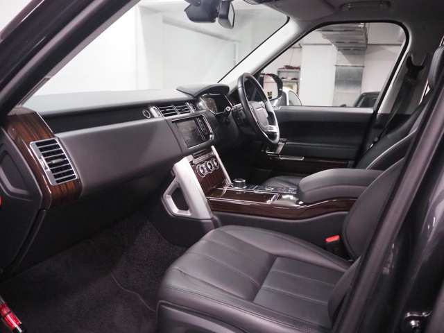 ランドローバー レンジローバー ３．０ Ｖ６ スーパーチャージド （３４０ＰＳ） ヴォーグ ４ＷＤ H27年 (関東) 99