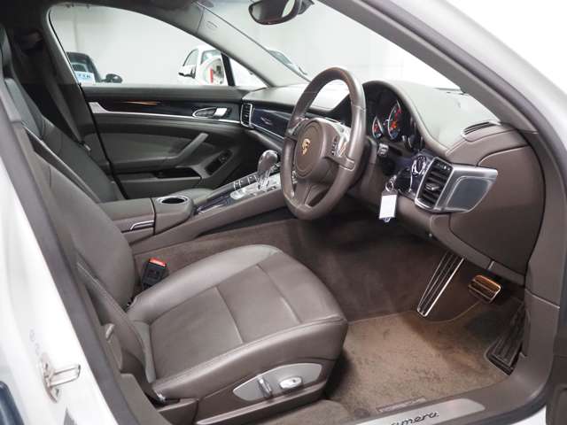 ポルシェ パナメーラ ３．６ ＰＤＫ H26年 (関東) 99