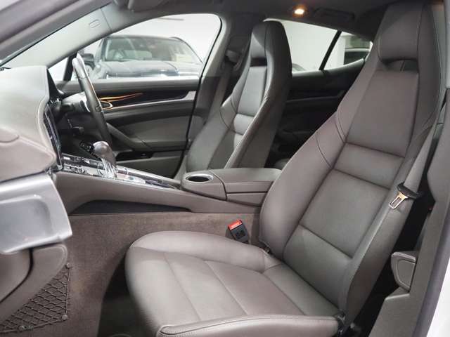 ポルシェ パナメーラ ３．６ ＰＤＫ H26年 (関東) 99