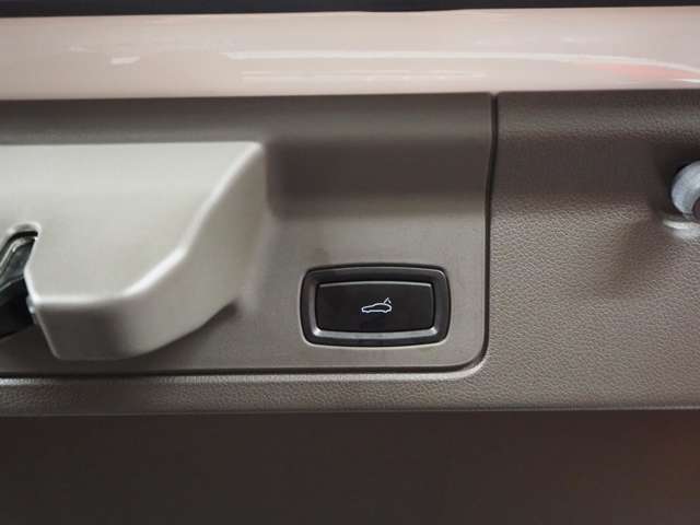 ポルシェ パナメーラ ３．６ ＰＤＫ H26年 (関東) 99