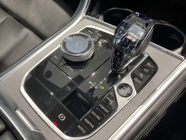 ＢＭＷ ８シリーズ ８４０Ｄ Ｘドライブ Ｍスポーツ ディーゼルターボ ４ＷＤ R3年 (近畿) 99