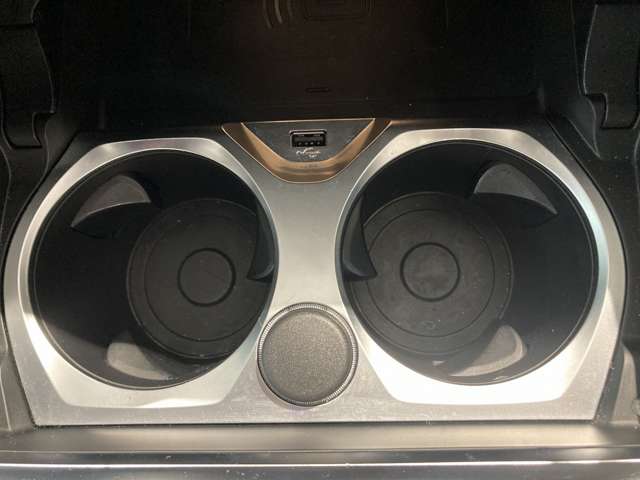 ＢＭＷ ８シリーズ ８４０Ｄ Ｘドライブ Ｍスポーツ ディーゼルターボ ４ＷＤ R3年 (近畿) 99