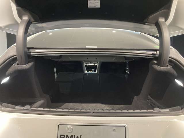 ＢＭＷ ８シリーズ ８４０Ｄ Ｘドライブ Ｍスポーツ ディーゼルターボ ４ＷＤ R3年 (近畿) 99