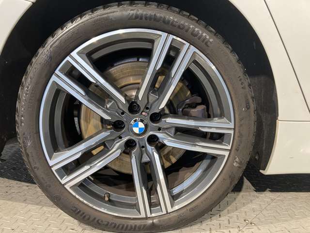 ＢＭＷ ８シリーズ ８４０Ｄ Ｘドライブ Ｍスポーツ ディーゼルターボ ４ＷＤ R3年 (近畿) 99