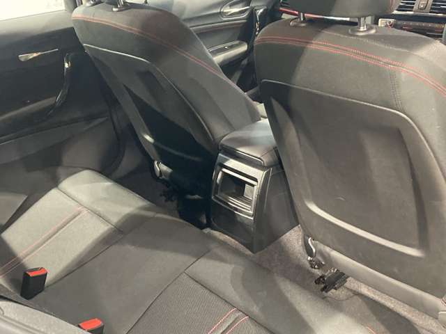 ＢＭＷ １シリーズ １１８ｉ　スポーツ H29年 (近畿) 99