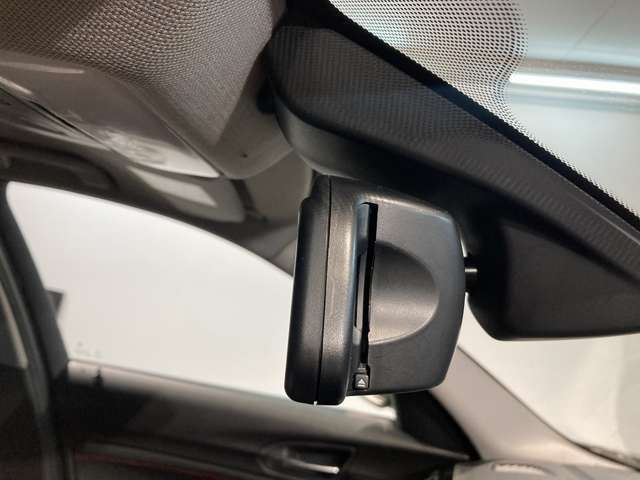 ＢＭＷ １シリーズ １１８ｉ　スポーツ H29年 (近畿) 99