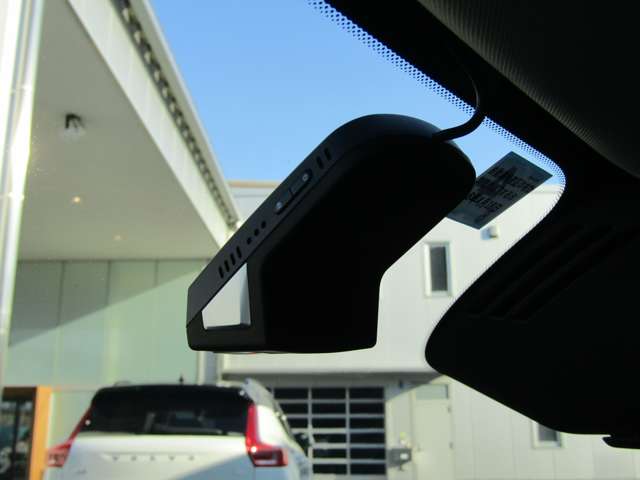 ボルボ Ｖ６０クロスカントリー Ｔ５ ＡＷＤ プロ ４ＷＤ R1年 (関東) 99