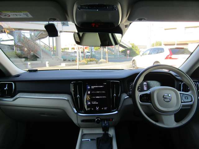 ボルボ Ｖ６０クロスカントリー Ｔ５ ＡＷＤ プロ ４ＷＤ R1年 (関東) 99