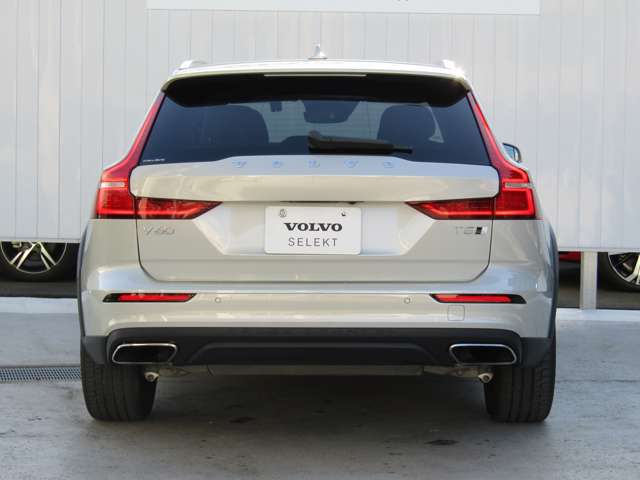 ボルボ Ｖ６０クロスカントリー Ｔ５ ＡＷＤ プロ ４ＷＤ R1年 (関東) 99