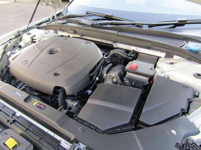 ボルボ Ｖ６０クロスカントリー Ｔ５ ＡＷＤ プロ ４ＷＤ R1年 (関東) 99