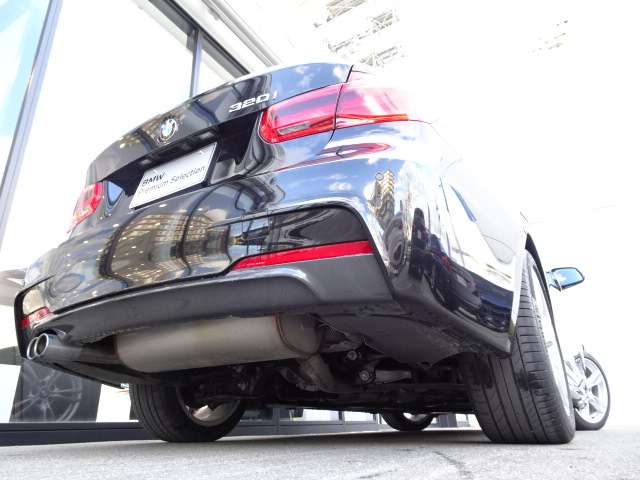 ＢＭＷ ３シリーズ ３２０ｉ　Ｍスポーツ H28年 (近畿) 99