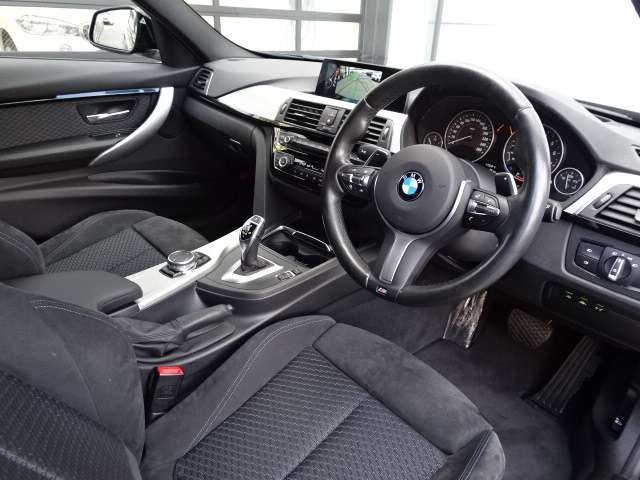 ＢＭＷ ３シリーズ ３２０ｉ　Ｍスポーツ H28年 (近畿) 99