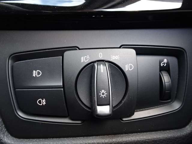 ＢＭＷ ３シリーズ ３２０ｉ　Ｍスポーツ H28年 (近畿) 99