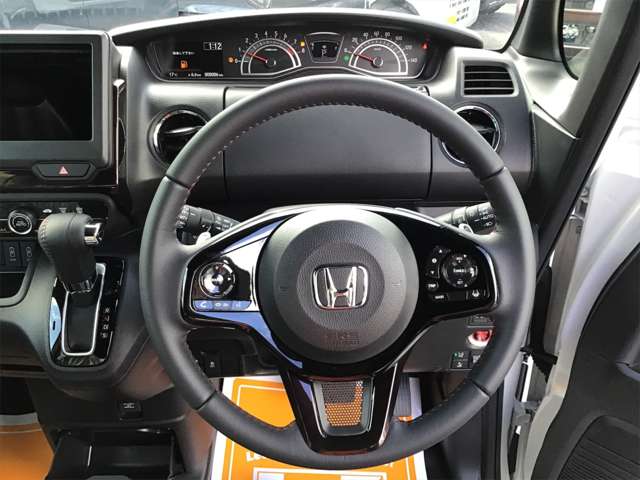 ホンダ Ｎ　ＢＯＸ カスタム ６６０ Ｌ ターボ コーディネートスタイル R5年 (近畿) 99