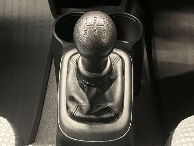 スズキ アルト ６６０ Ｆ ４ＷＤ H29年 (北海道) 99