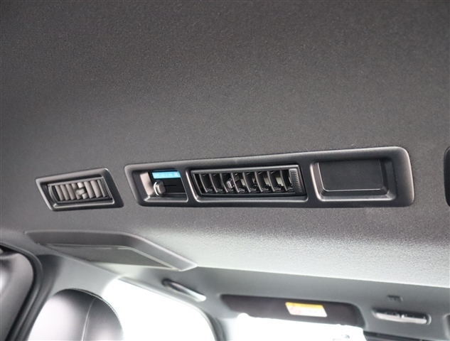 トヨタ ハイエースバン ２．８ スーパーＧＬ ダークプライムＩＩ ロングボディ ディーゼルターボ ４ＷＤ H30年 (関東) 99