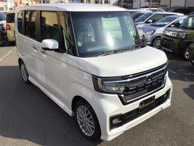 ホンダ Ｎ　ＢＯＸ カスタム ６６０ Ｌ ターボ R5年 (近畿) 99