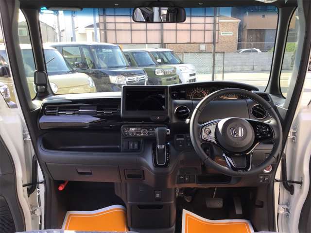 ホンダ Ｎ　ＢＯＸ カスタム ６６０ Ｌ ターボ R5年 (近畿) 99