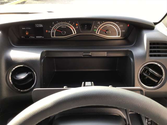 ホンダ Ｎ　ＢＯＸ カスタム ６６０ Ｌ ターボ R5年 (近畿) 99