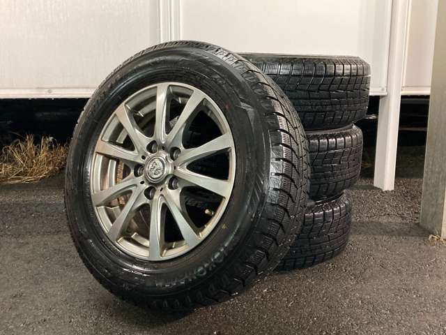 トヨタ ヴォクシー １．８ ハイブリッド ＺＳ 煌ＩＩ H29年 (東北) 99