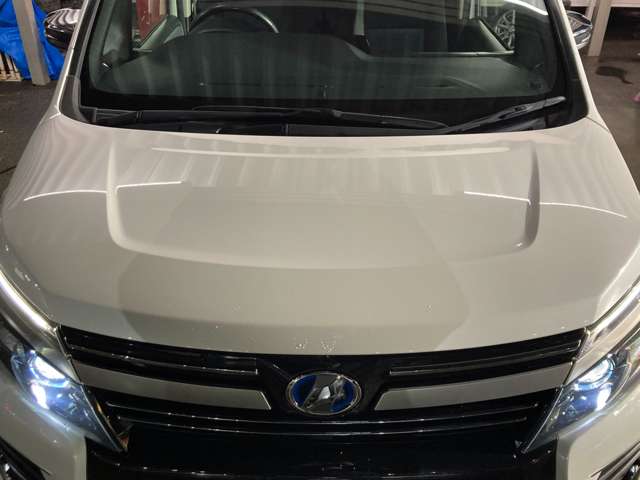 トヨタ ヴォクシー １．８ ハイブリッド ＺＳ 煌ＩＩ H29年 (東北) 99