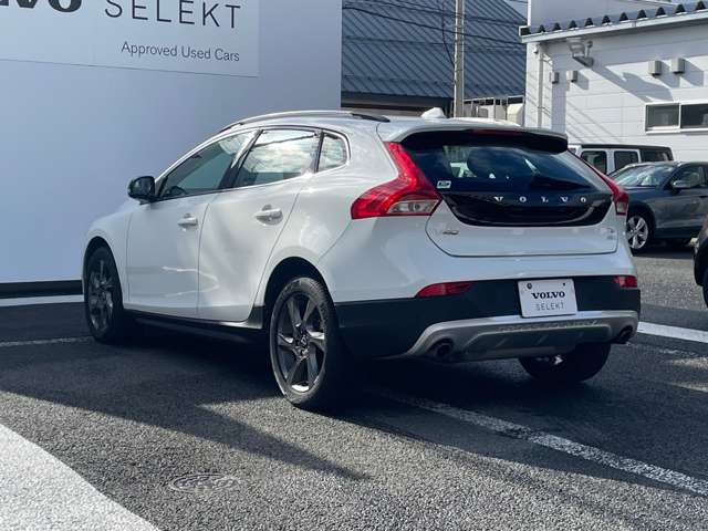 ボルボ Ｖ４０クロスカントリー Ｔ５ ４ＷＤ H27年 (東北) 99