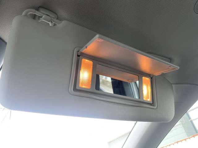 ボルボ Ｖ４０クロスカントリー Ｔ５ ４ＷＤ H27年 (東北) 99