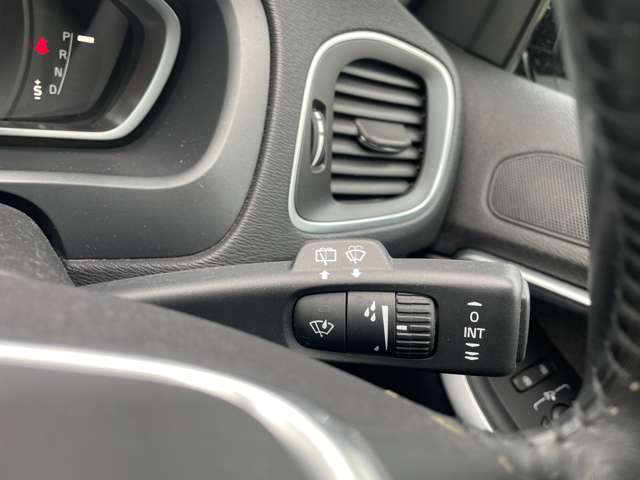 ボルボ Ｖ４０クロスカントリー Ｔ５ ４ＷＤ H27年 (東北) 99